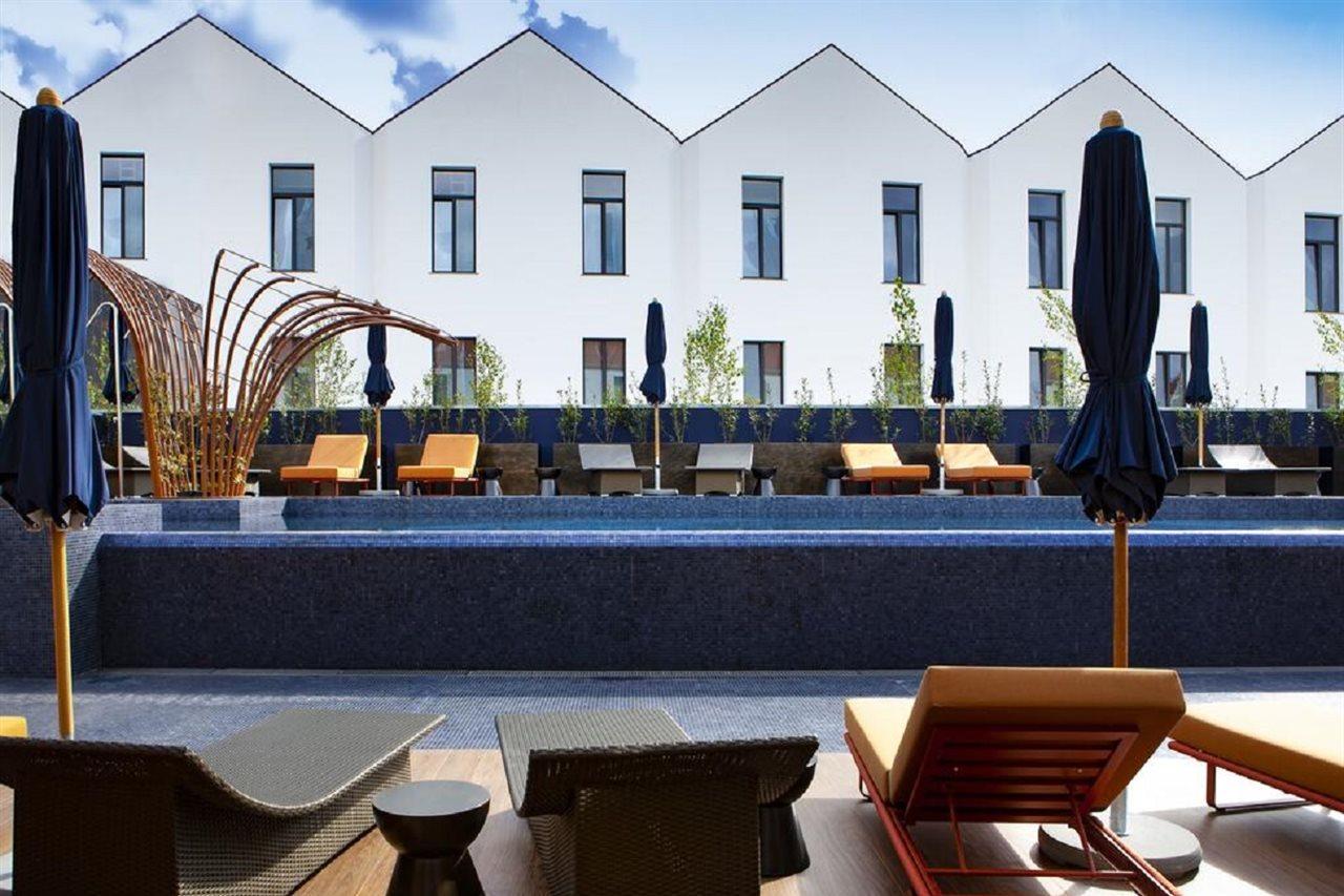 Forte De Gaia, Autograph Collection ヴィラ・ノヴァ・デ・ガイア エクステリア 写真 The hotel's rooftop pool